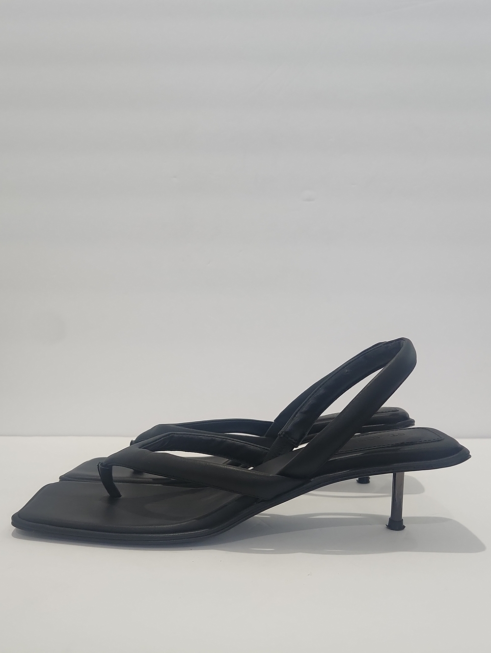 St. Agni Sling Back Thong Heels (SZ 41)